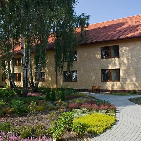 Hotel Uroczysko Porszewice - Osrodek Rekolekcyjno-konferencyjny Kolo Lodzi *