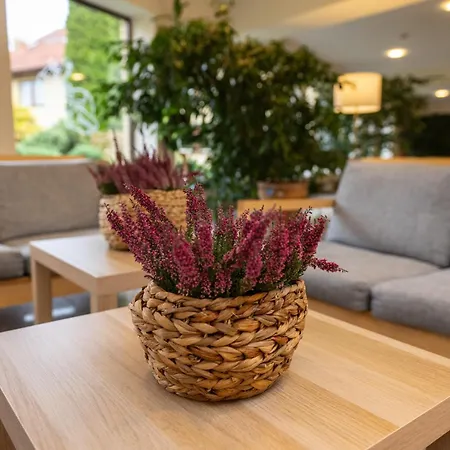 Hotel Uroczysko Porszewice - Osrodek Rekolekcyjno-konferencyjny Kolo Lodzi
