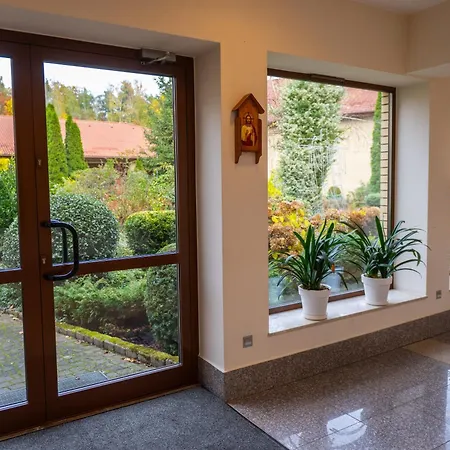 Hotel Uroczysko Porszewice - Osrodek Rekolekcyjno-konferencyjny Kolo Lodzi Lodz