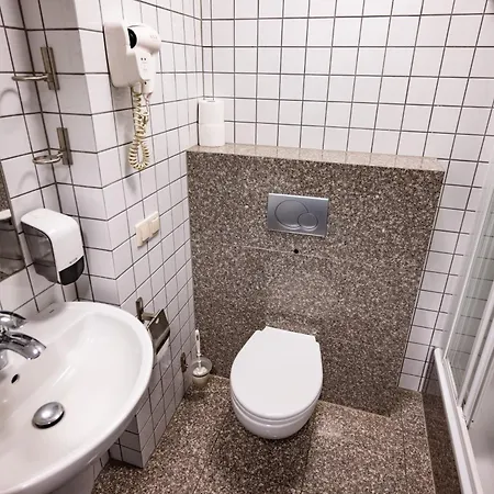 Uroczysko Porszewice - Osrodek Rekolekcyjno-konferencyjny Kolo Lodzi * Lodz
