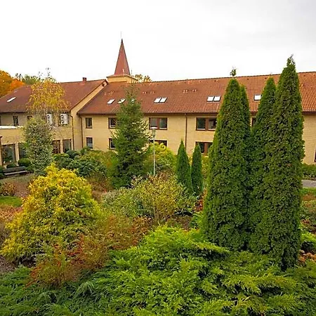 Uroczysko Porszewice - Osrodek Rekolekcyjno-konferencyjny Kolo Lodzi *
