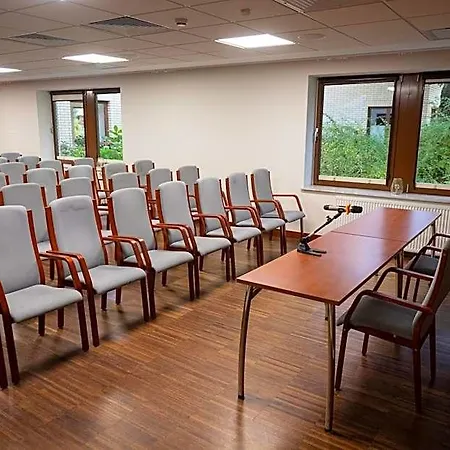 Uroczysko Porszewice - Osrodek Rekolekcyjno-konferencyjny Kolo Lodzi *